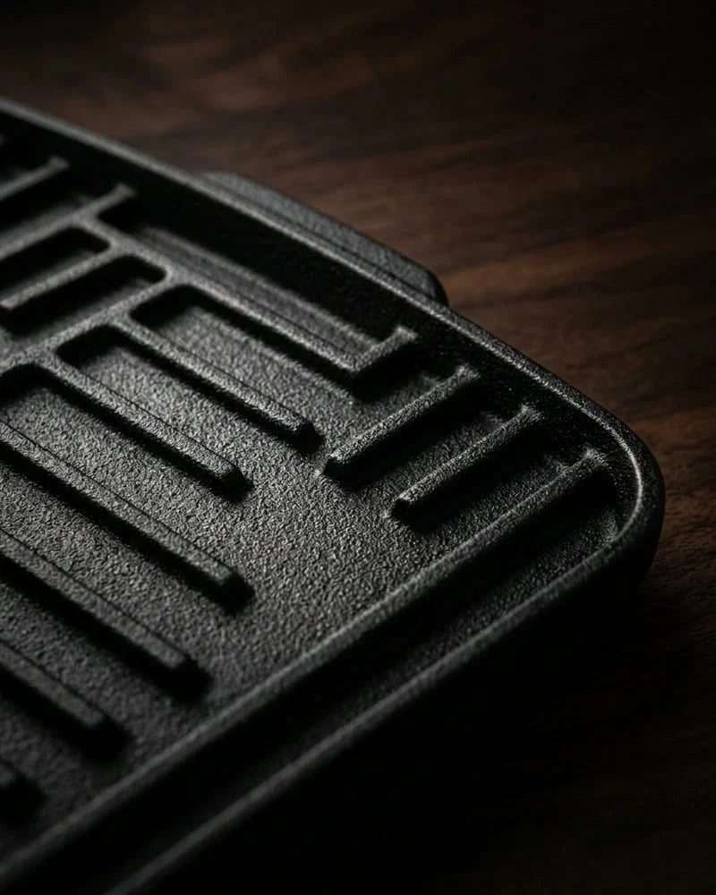 Japanese Ayaka Portable Charcoal Grill, Cast Iron, alternate view