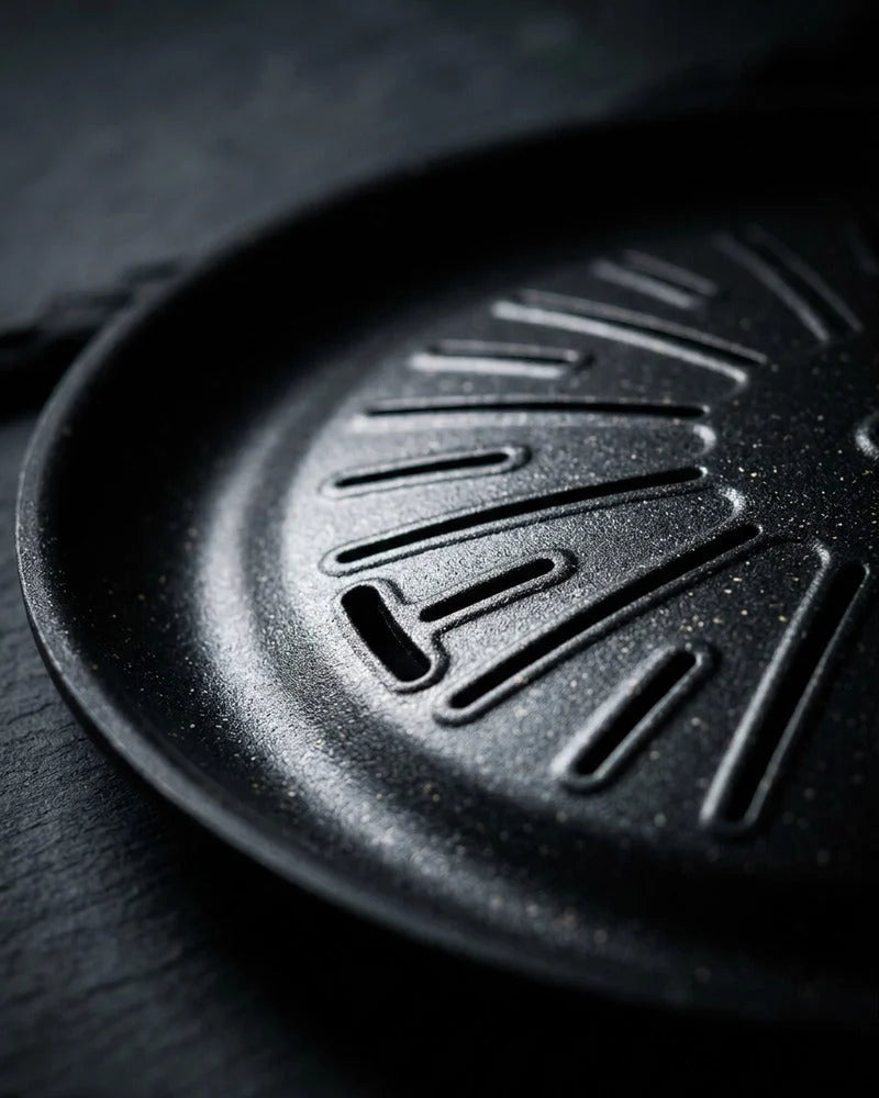 Miune Grill Pan detail photo
