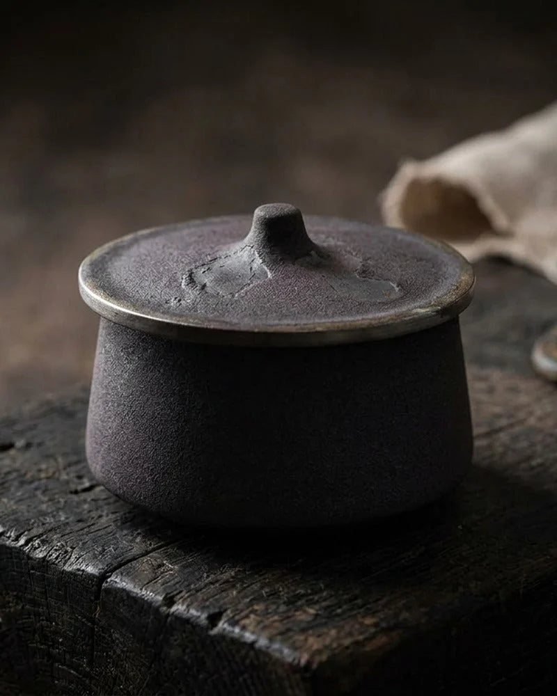 Netsume Harue Handmade Tea Storage Jar product photo