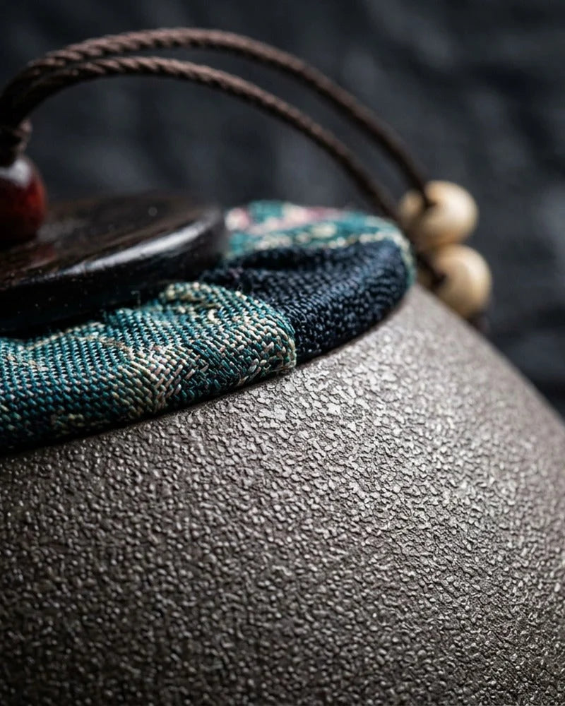 Netsume Sora Matcha Storage Jar detail photo