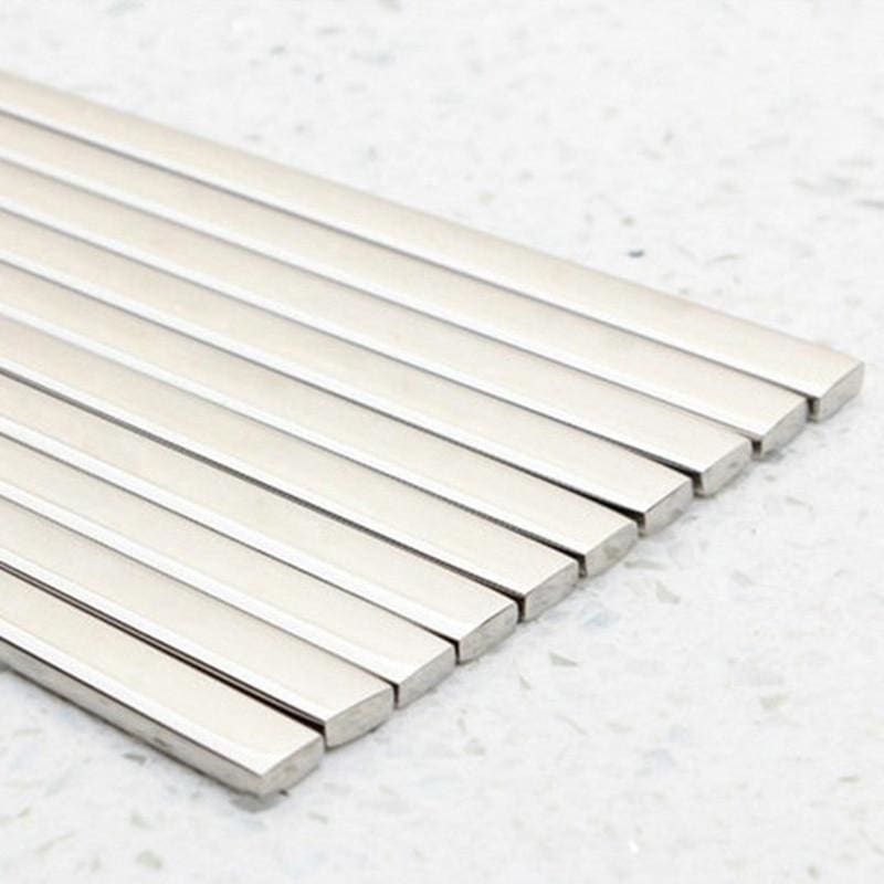 Maebashi Set of 5 Pairs of Metal Chopsticks product image
