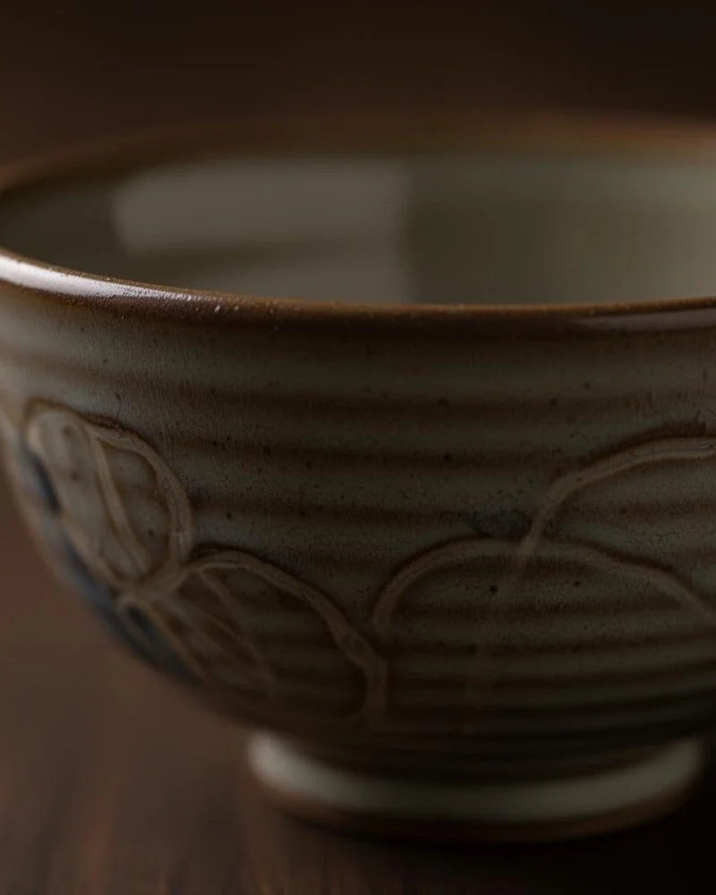 Aiko Sauce Bowl detail photo