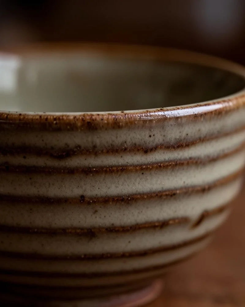 Aimi Sauce Bowl detail photo