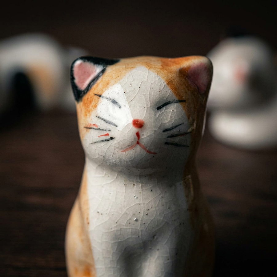 6 Chopstick Holders Cats ( 2 colors) detail photo