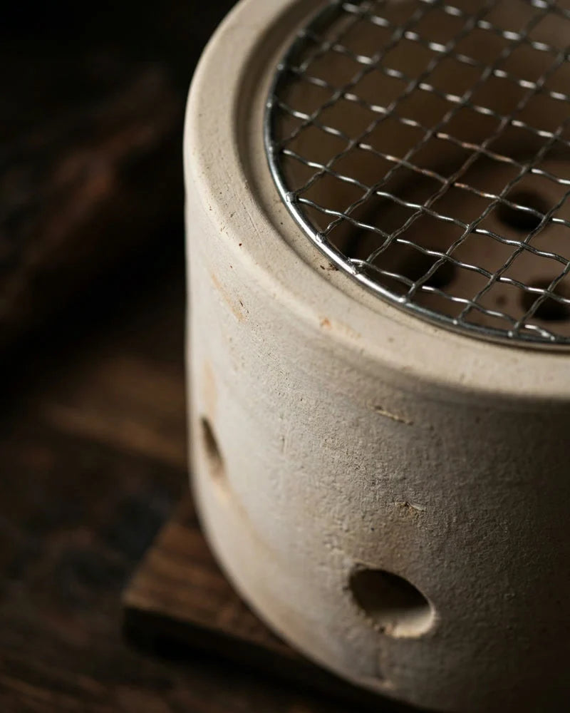 Japanese Kirigamina Portable Charcoal Grill, Ceramic, alternate view