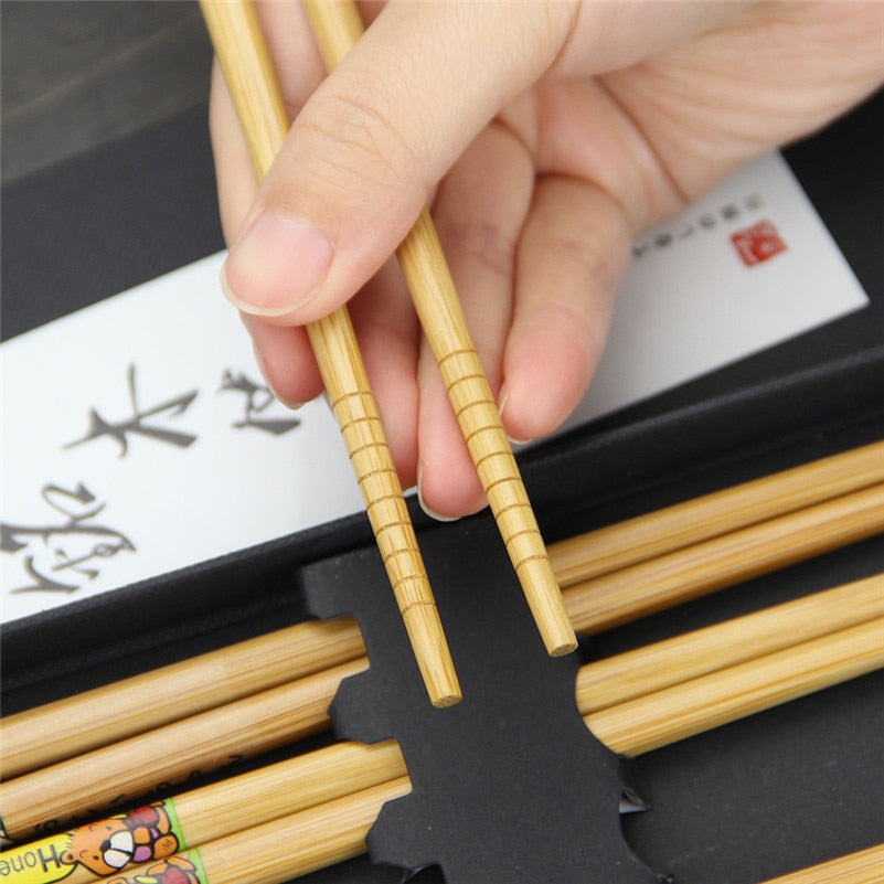 Japanese Shimojima Chopsticks Set of 5 Pairs Chopsticks & Cutlery Set - product detail view from Japanese Kitchen Supply