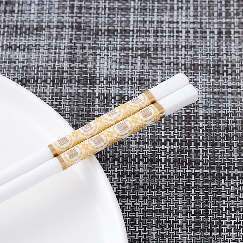 Japanese Thunberg Ceramic Chopsticks Set of 5 Chopsticks & Cutlery Set from Japanese Kitchen Supply
