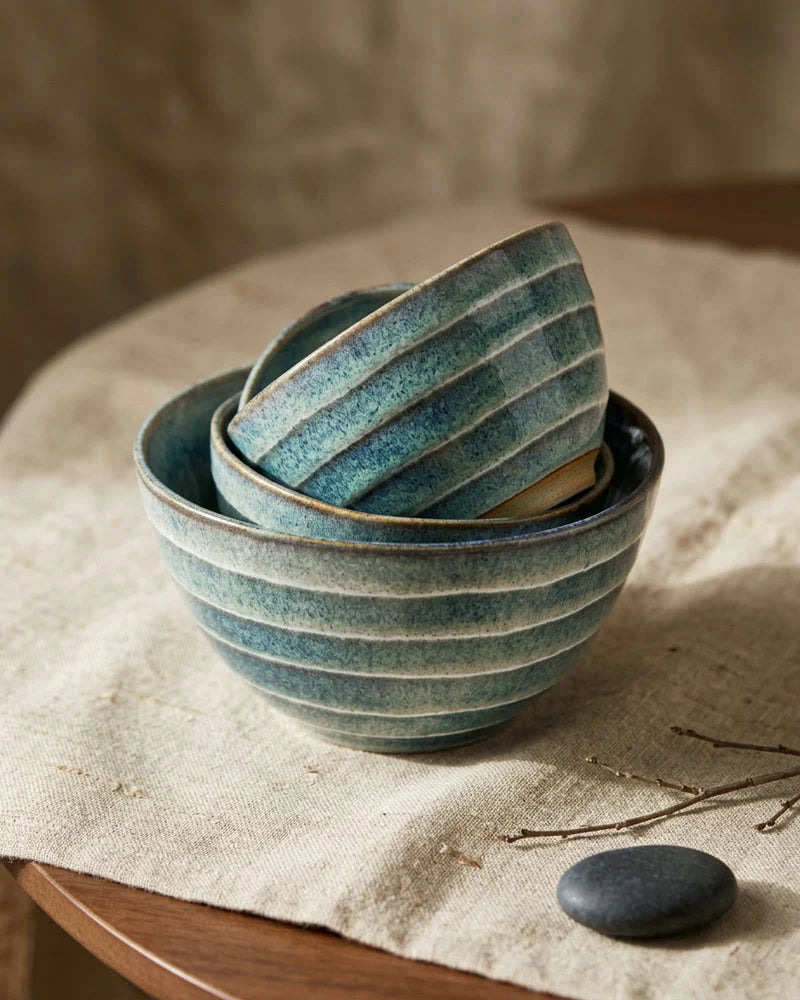 Khwae Handmade Ceramic Bowl – 2 Sizes product photo