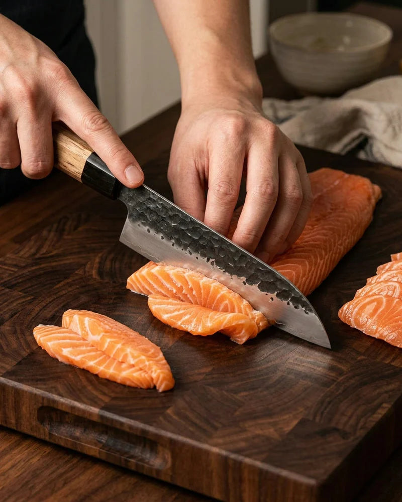 Kurayami Damascus Santoku Knife 18cm lifestyle photo