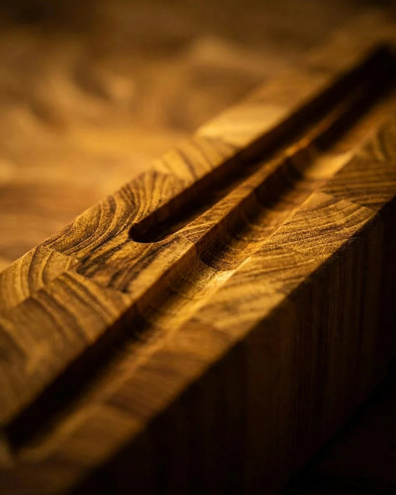 Luxury Teak Wood Cutting Board - 40 x 30 x 4.5 cm detail photo