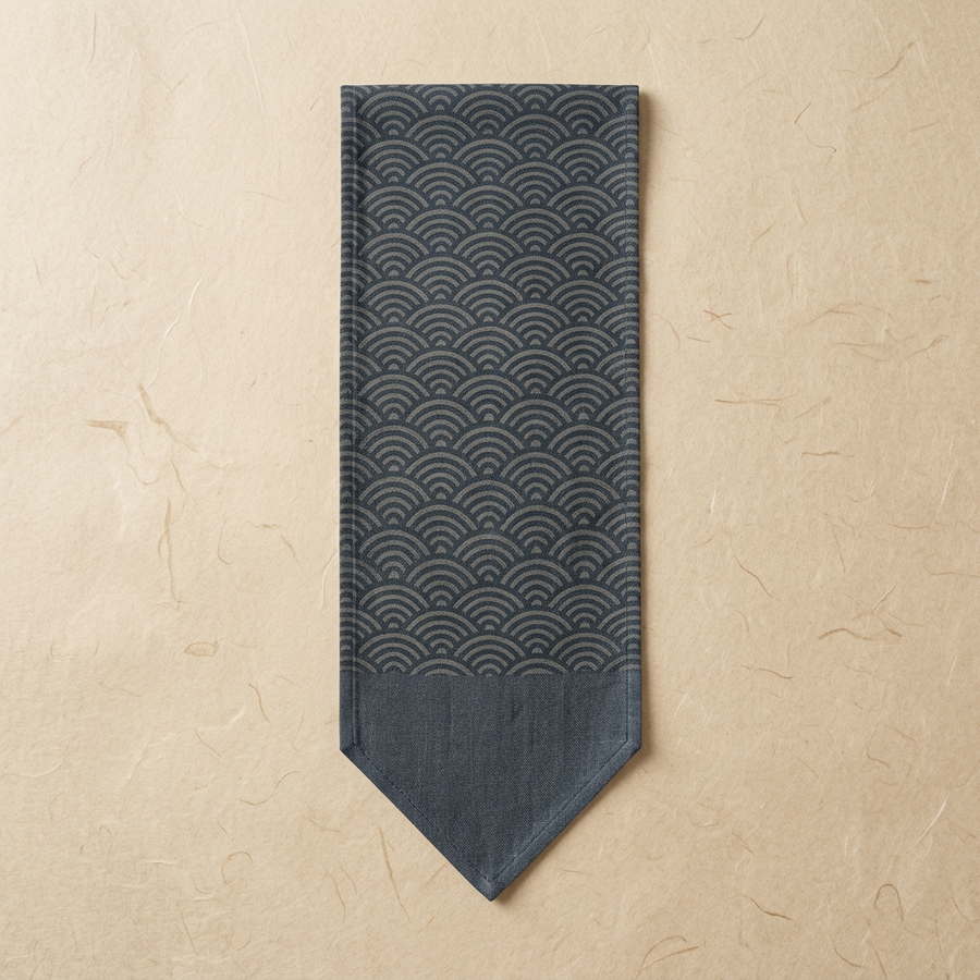 Aino Linen Table Runner product image