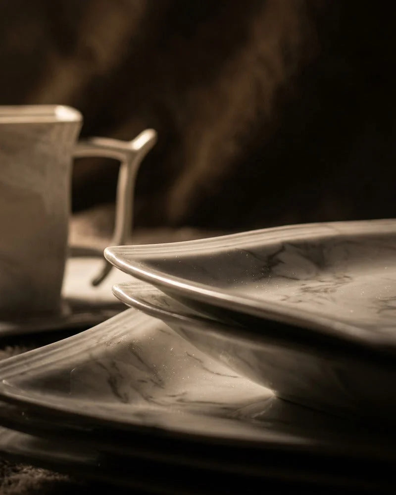Miyuki Dinnerware Set detail photo