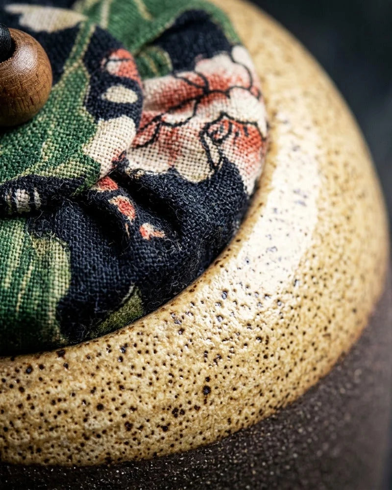 Netsume Mizuki Matcha Storage Jar detail photo
