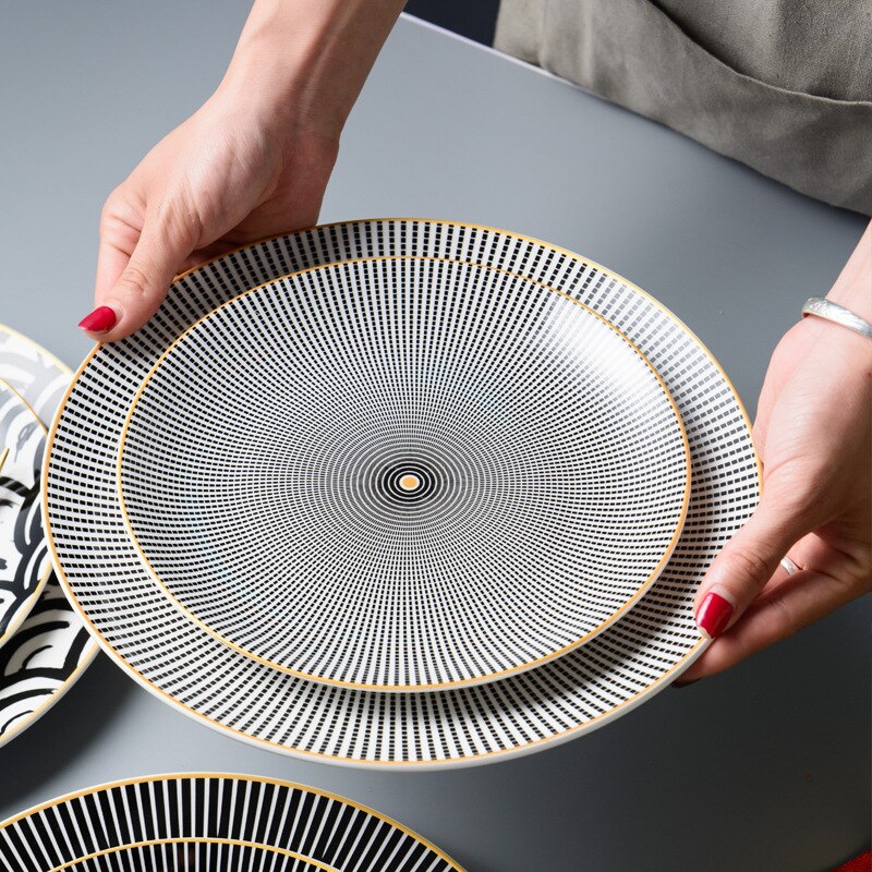 Shakujii Hand-Painted Eco Ceramic Plate product image