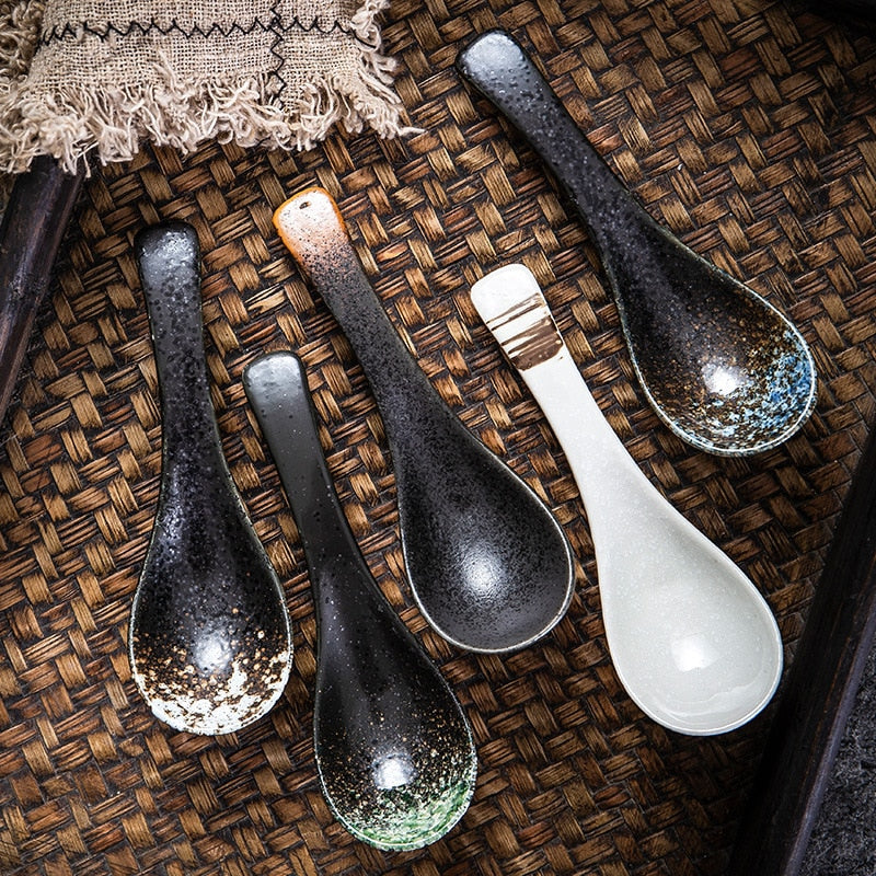 Japanese Kinsei Ceramic Spoon – Soup, Ramen & Dessert Spoon