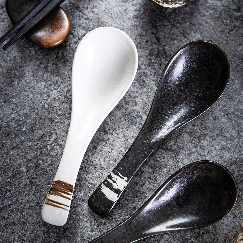 Japanese Kinsei Ceramic Spoon – Soup, Ramen & Dessert Spoon