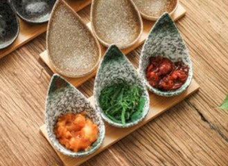 Japanese Yoshito Ceramic Sauce Bowl Set – Small Dishes for Soy Sauce & Dips