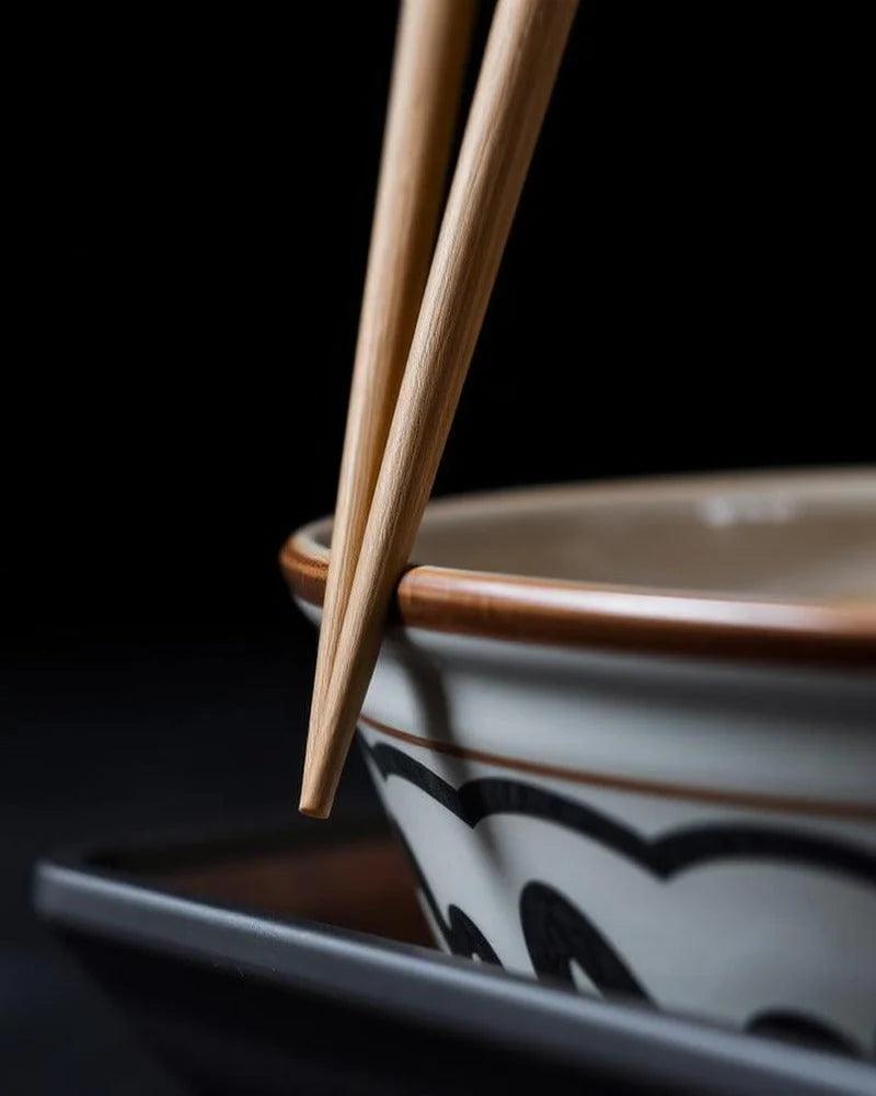 Ramen Bowl Aioiyo with Lid detail photo