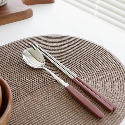 Chopsticks and Spoons Set Akaro